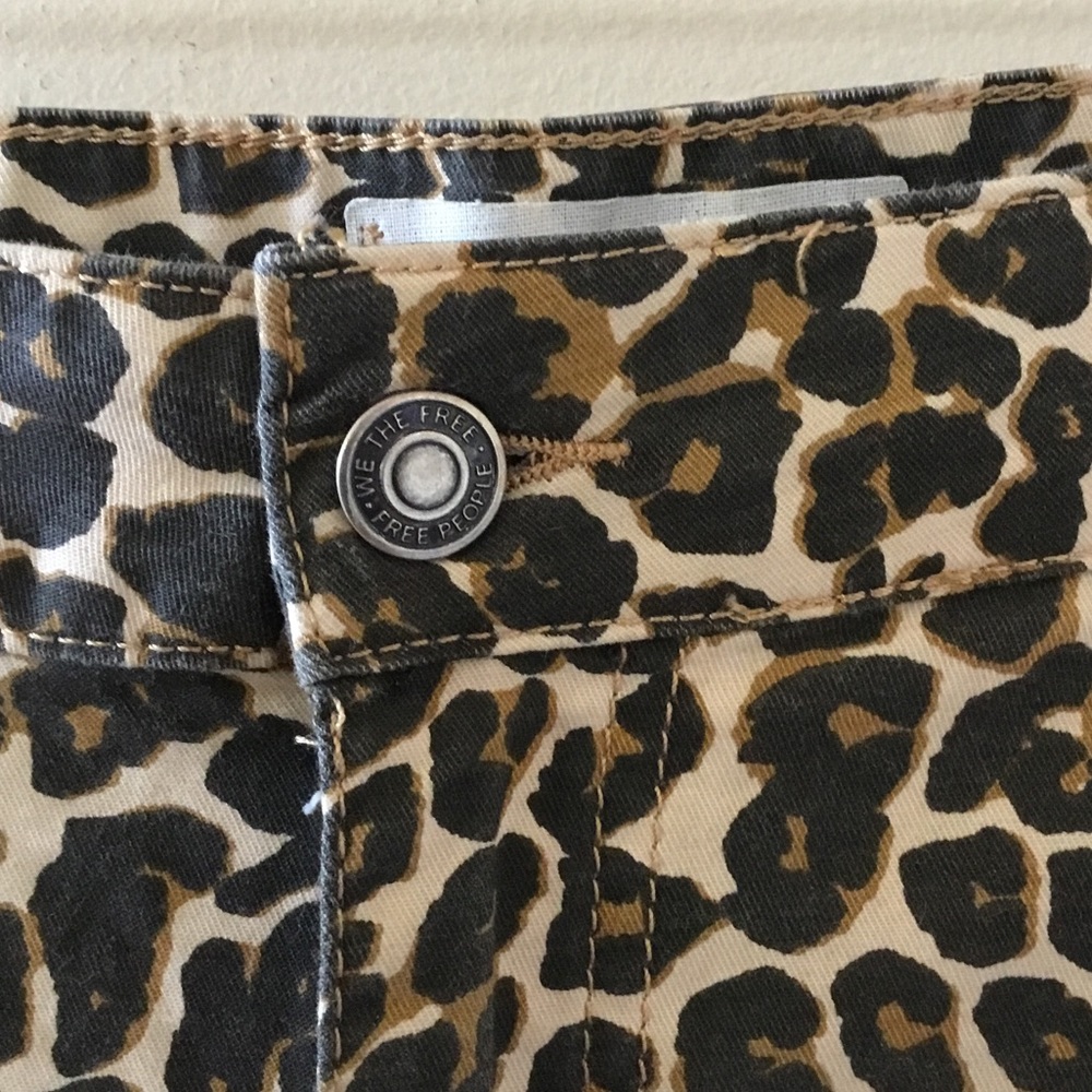 Free People We The Free High Rise Leopard Print Skinny Jeans - Picture 11 of 13